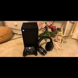 Xbox series X brand new Basically 300$ Turtle beach Stealth 700s Xbox controller